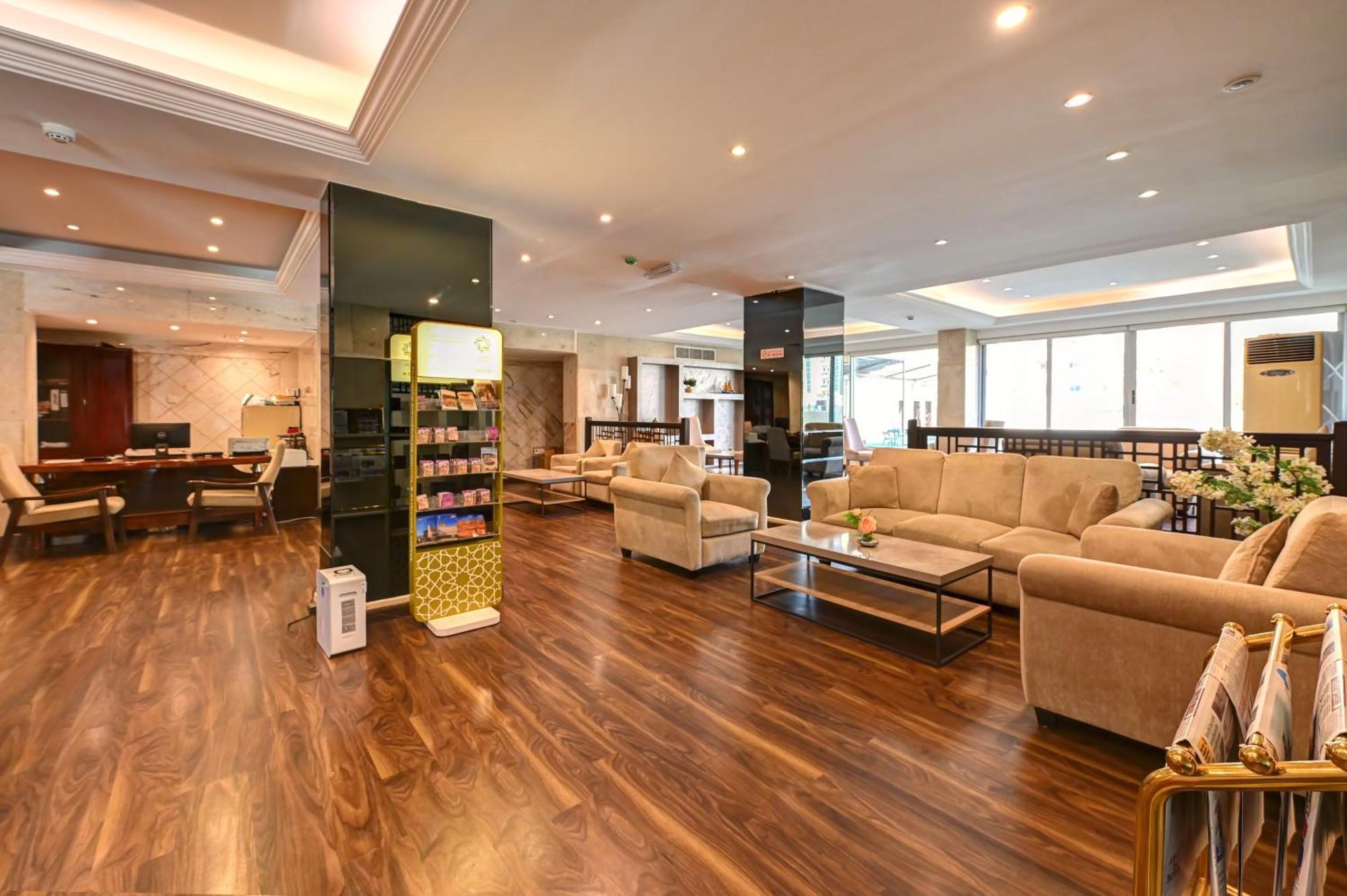 Hotel Al Bustan Flats Szardża Zewnętrze zdjęcie
