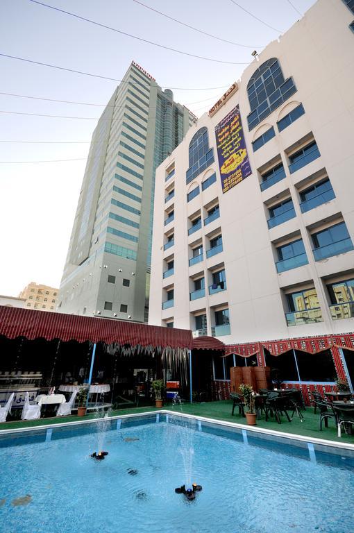 Hotel Al Bustan Flats Szardża Zewnętrze zdjęcie