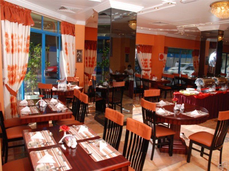 Hotel Al Bustan Flats Szardża Zewnętrze zdjęcie